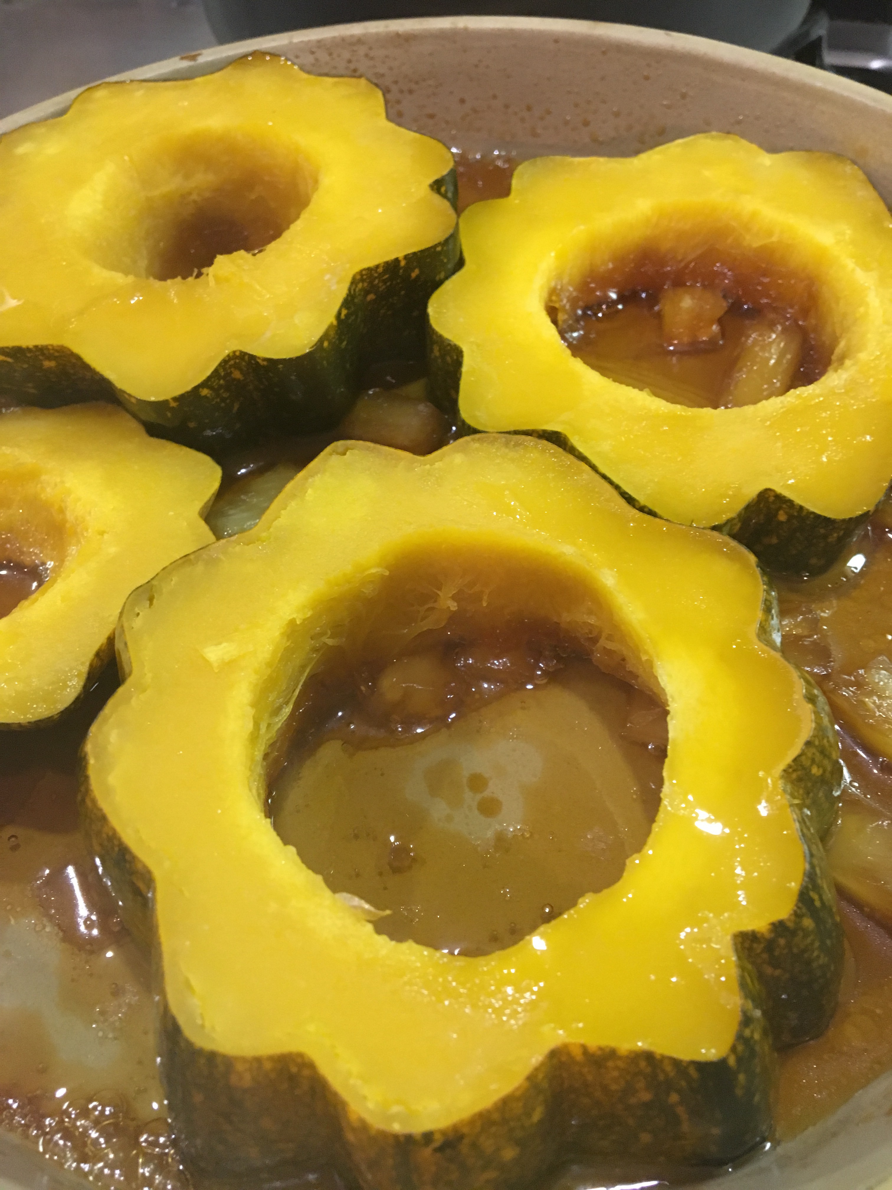 Easy roasted acorn squash- taste of fall. 